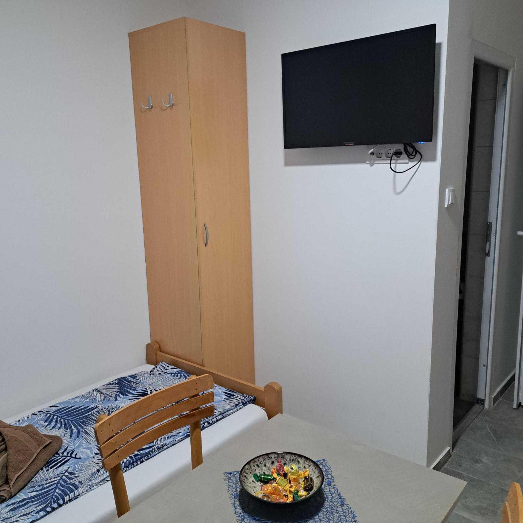 Libero Apartmani Surčin 外观 照片