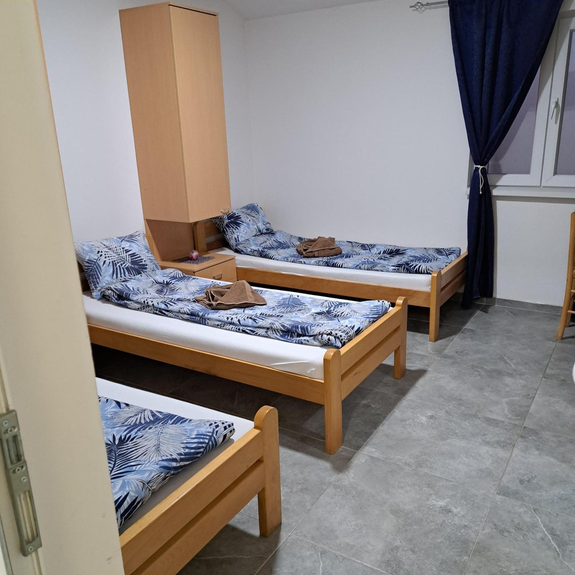 Libero Apartmani Surčin 外观 照片