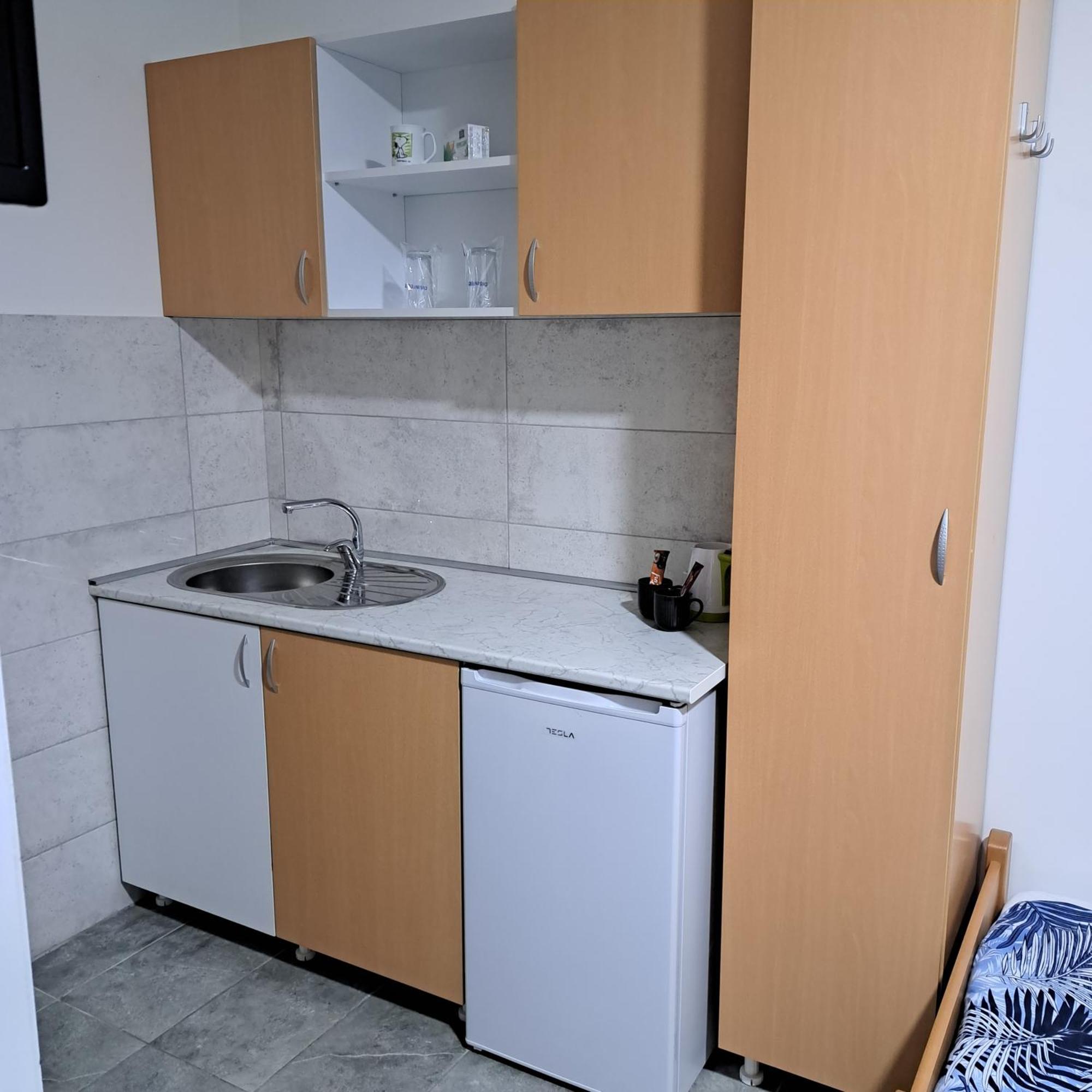 Libero Apartmani Surčin 外观 照片